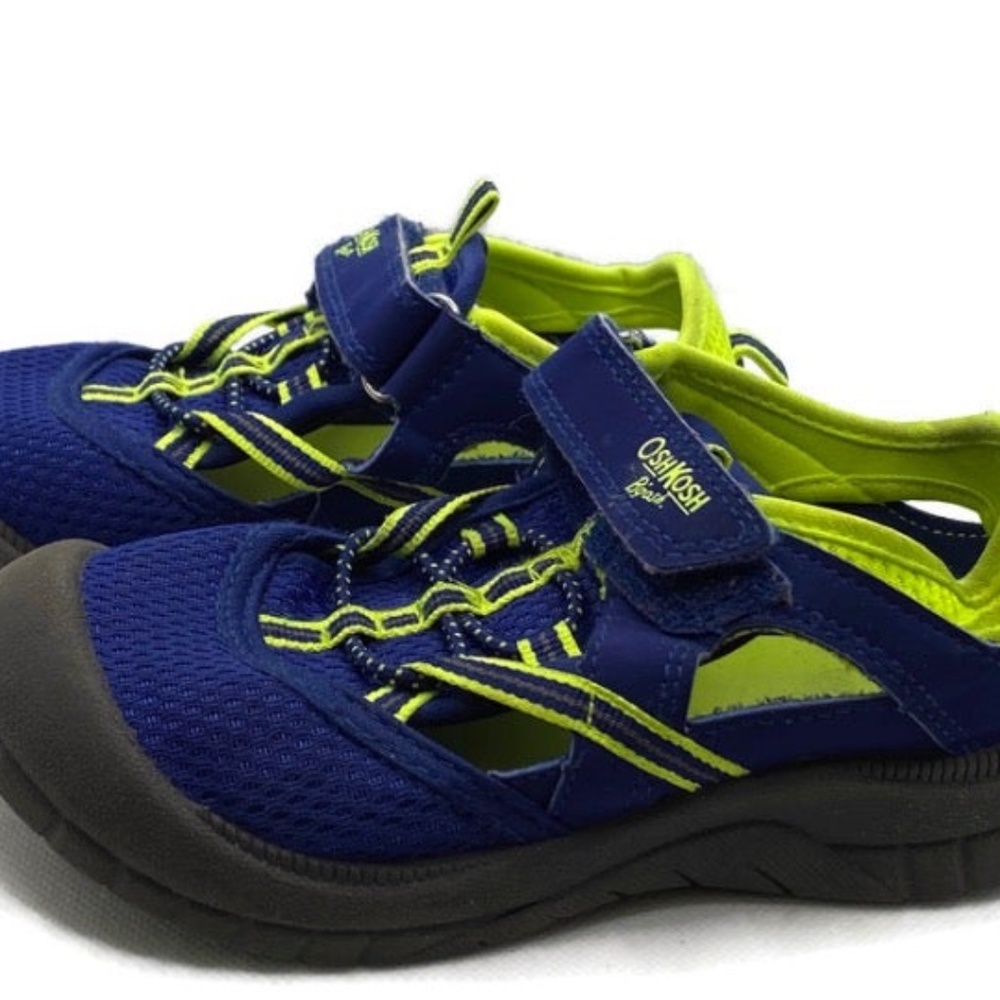OSHKOSH Boys Sandals SIZE 10.